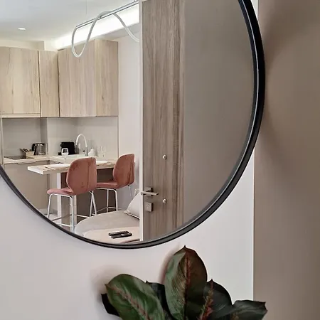 Pnoe, By Miorah Selections Apartment *